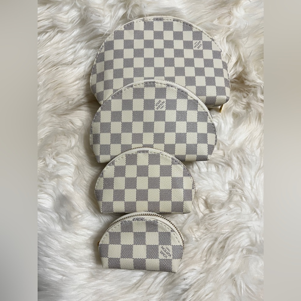 4-piece White & Gray checkered canvas cosmetic "nesting" bags